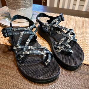 Chaco Women's Strappy Sandals Size 9 Green Accent Adjustable Outdoor Casual